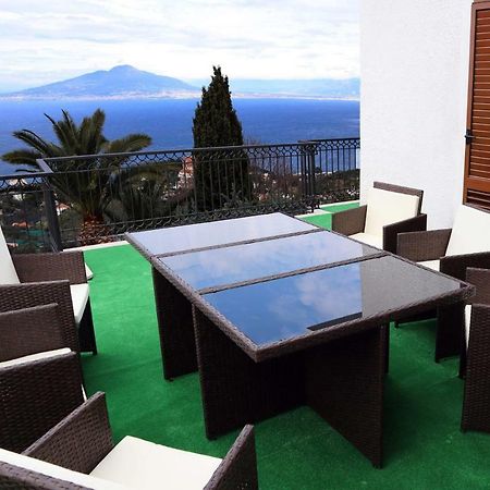 Villa Marylise Sorrento Exterior foto