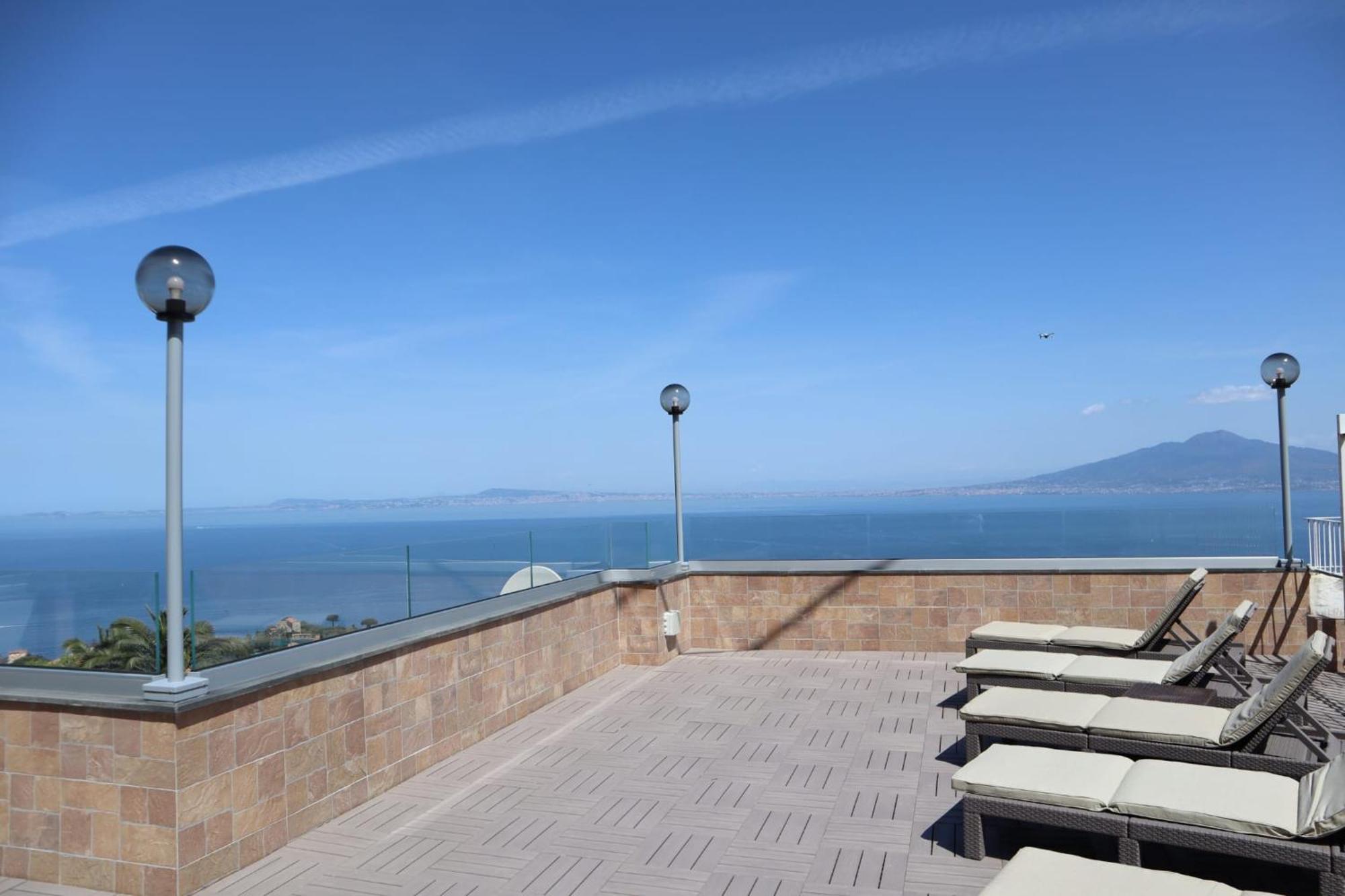Villa Marylise Sorrento Exterior foto